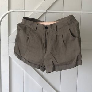 Dark olive/brown shorts